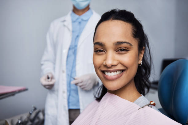 Best Wisdom Tooth Removal  in Oquawka, IL